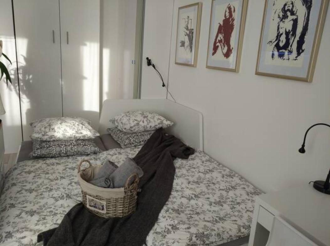 New Studio Apartment Sun With Free Parking ซาเกร็บ ภายนอก รูปภาพ