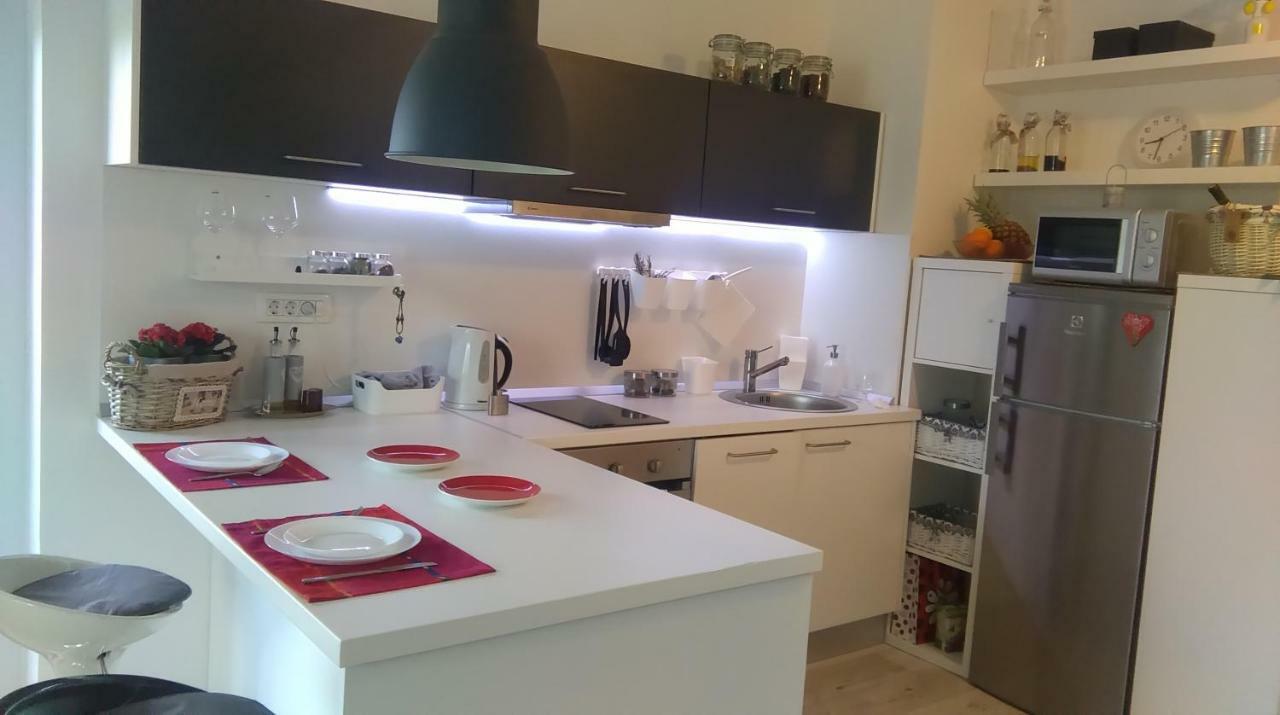 New Studio Apartment Sun With Free Parking ซาเกร็บ ภายนอก รูปภาพ