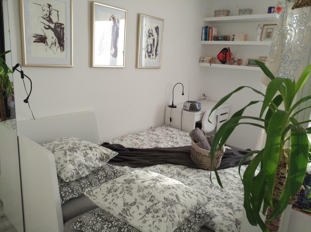 New Studio Apartment Sun With Free Parking ซาเกร็บ ภายนอก รูปภาพ